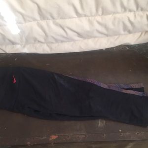 Nike dry fit cropped running pants size ex small